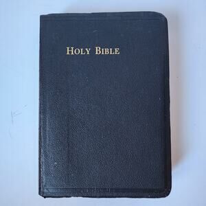 Holy Bible King James Version Self Pronouncing Vintage The World Publishing Co